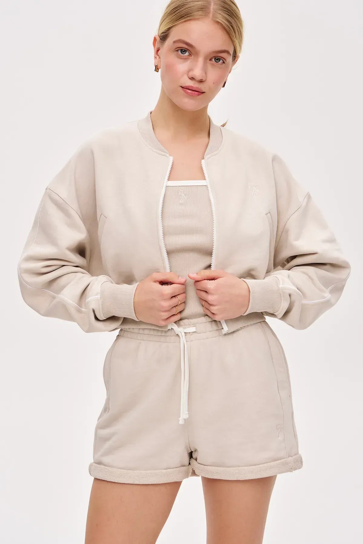 SET Elegance zip mikina + šortky