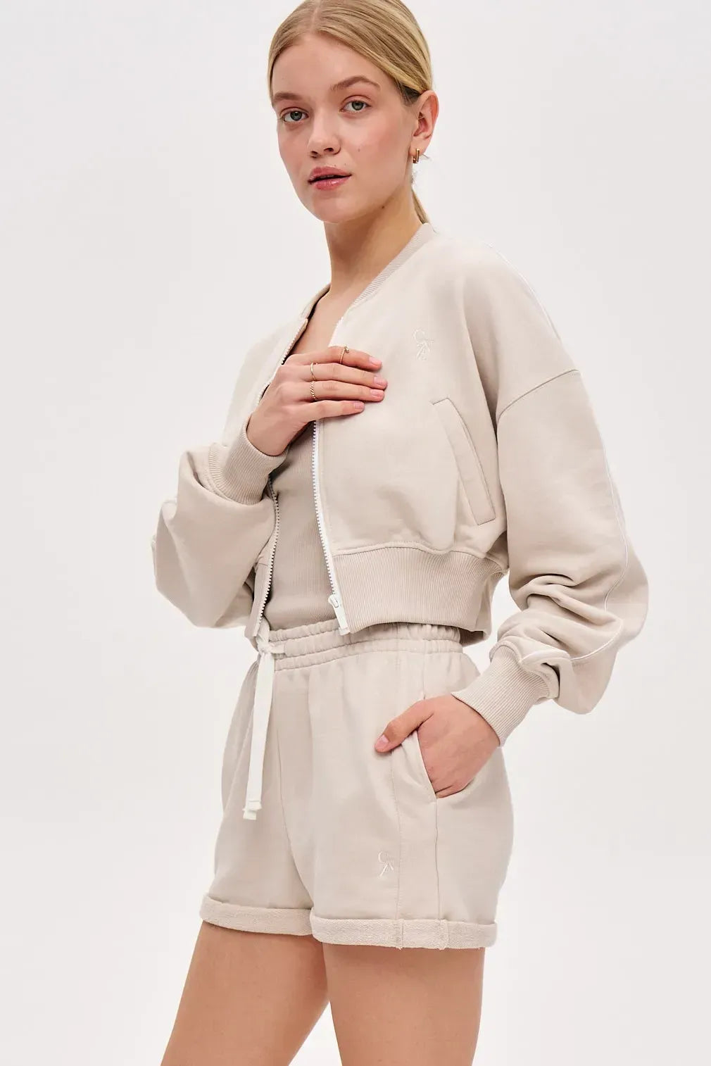SET Elegance zip mikina + šortky